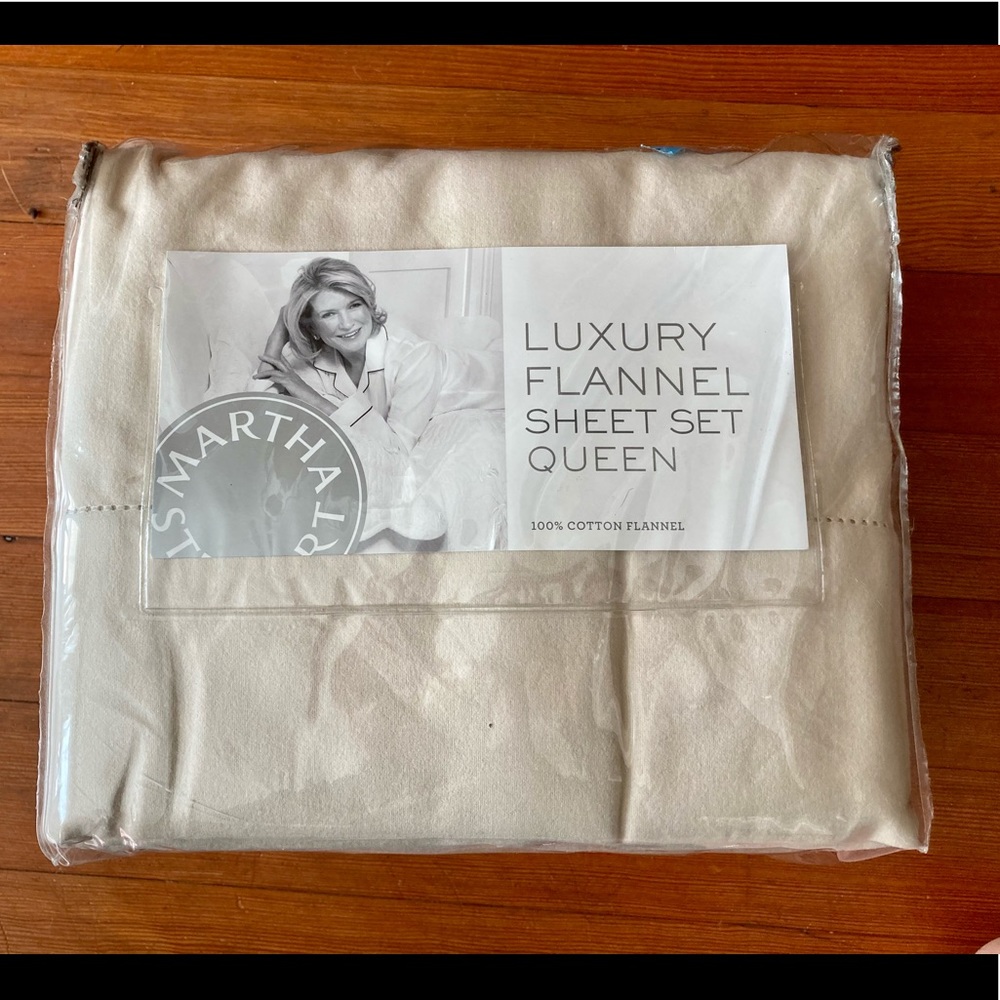 Martha Stewart - Luxury Flannel Sheet Set